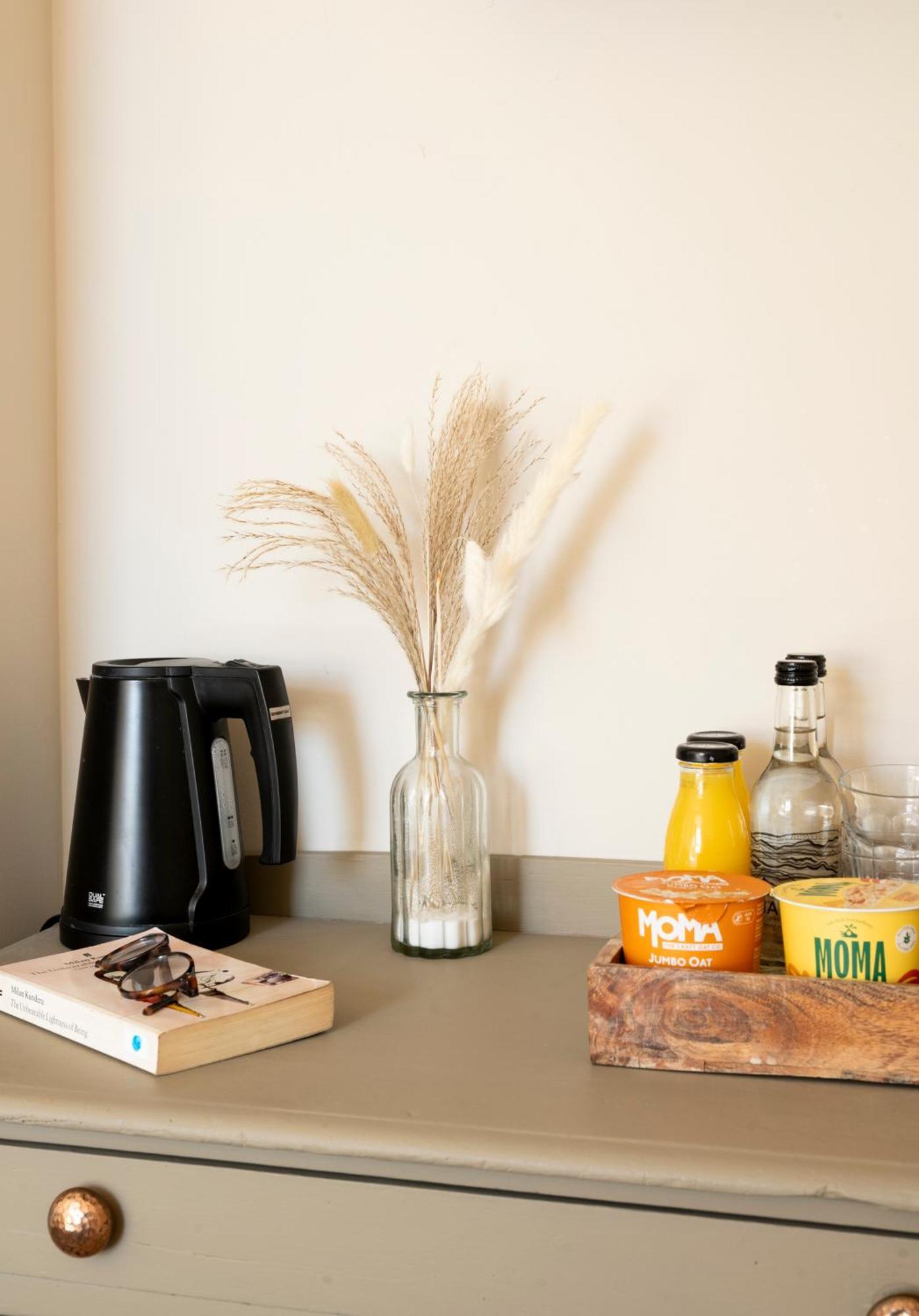 Morleys Rooms - Located In The Heart Of Hurstpierpoint By Huluki Sussex Stays Dış mekan fotoğraf