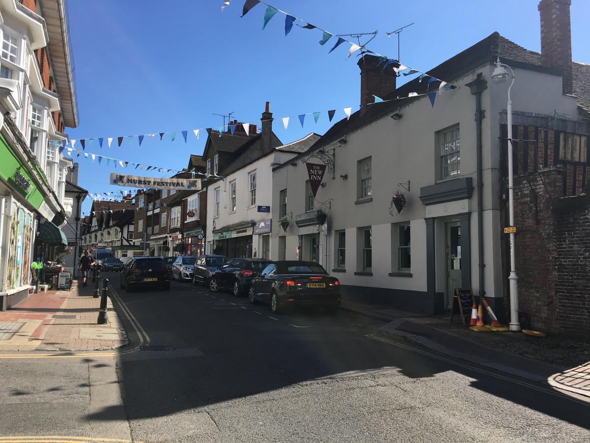 Morleys Rooms - Located In The Heart Of Hurstpierpoint By Huluki Sussex Stays Dış mekan fotoğraf